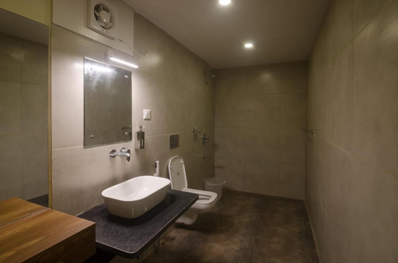ホテル Kolar Jungle Retreat Lawa Khadi エクステリア 写真
