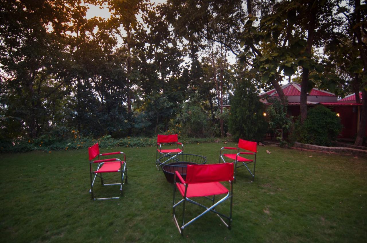 ホテル Kolar Jungle Retreat Lawa Khadi エクステリア 写真